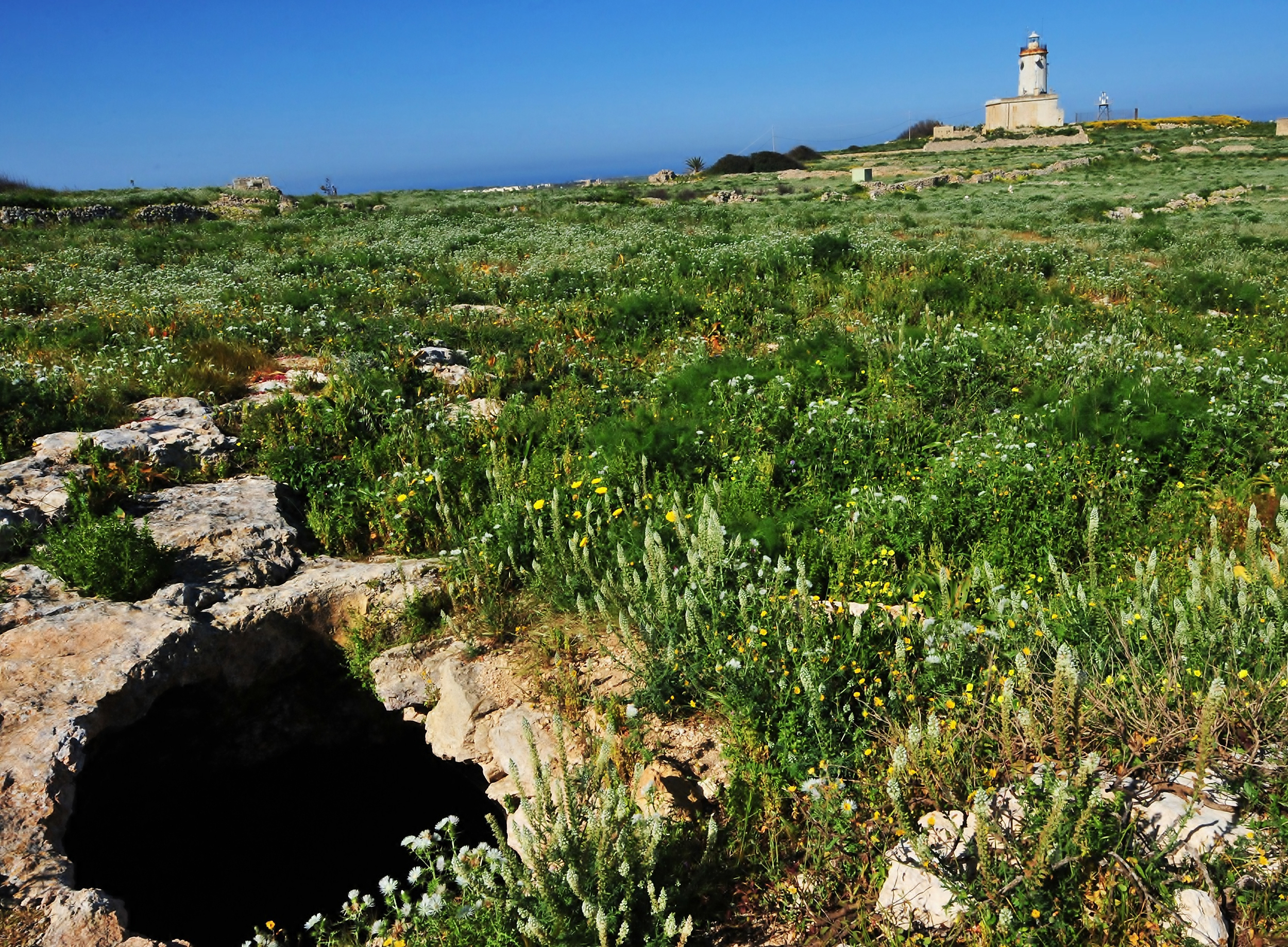 Ta' Ġurdan Lighthouse