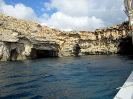 Santa-Maria-Caves-Gozo-Diving-1-427x320