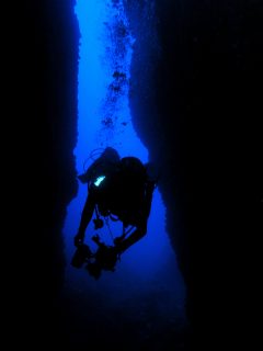 Taċ-Ċawla-Caves-Gozo-Diving-2-240x320