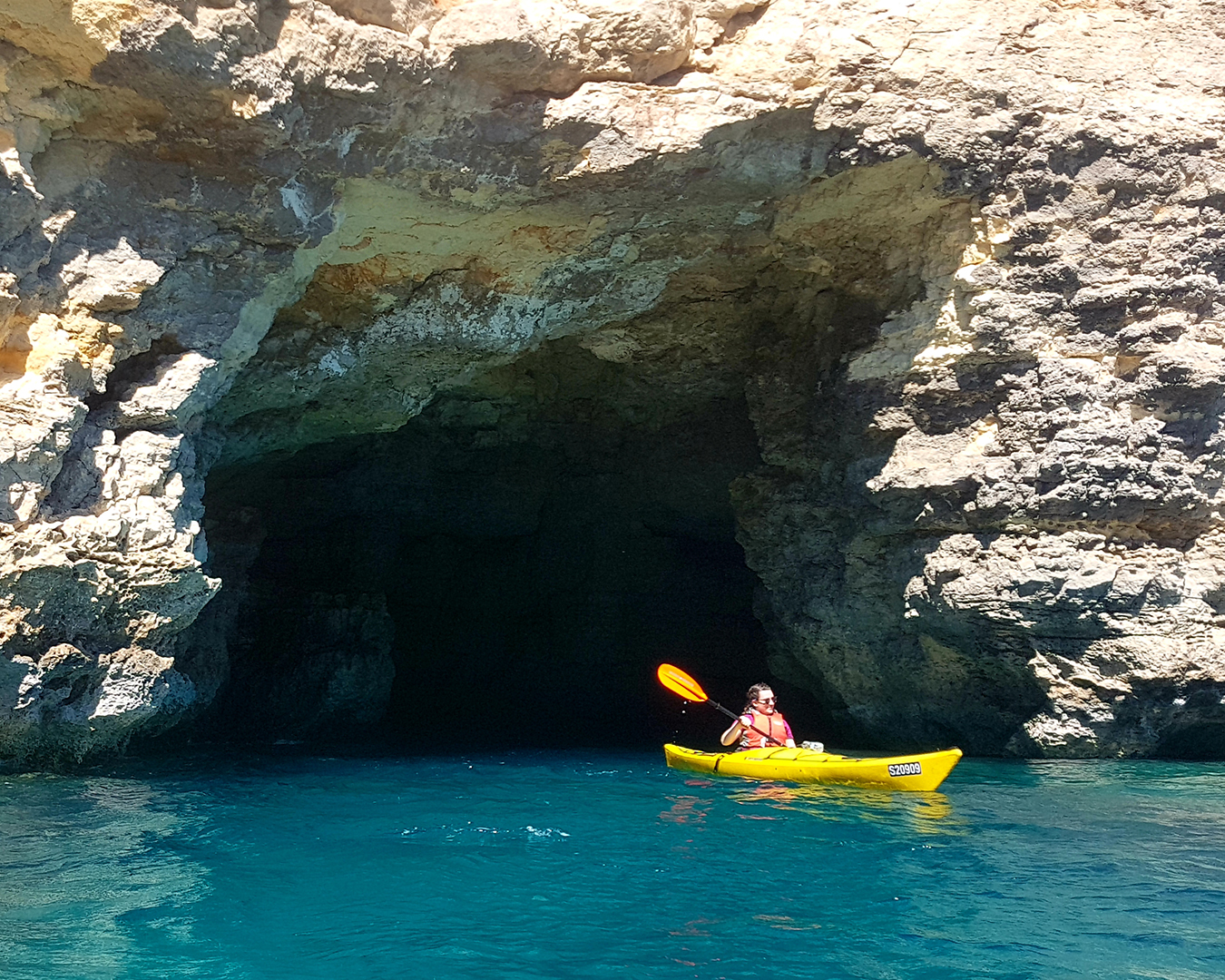 Kayak_Gozo_Adventures_Comino_Caves
